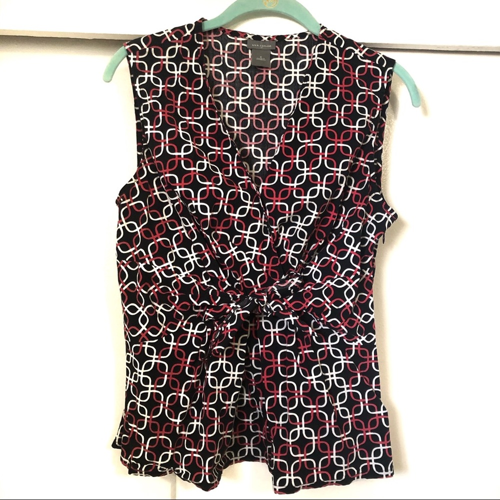 Ann Taylor- Black Womens Sleeveless Top